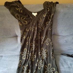 pretty dress/long top